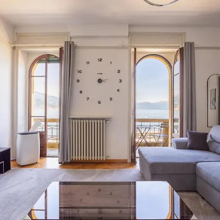 Prestige Lakeview Historic Center Appartement *