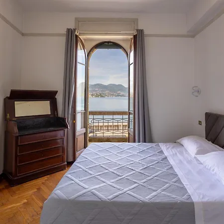Appartement Prestige Lakeview Historic Center Stresa